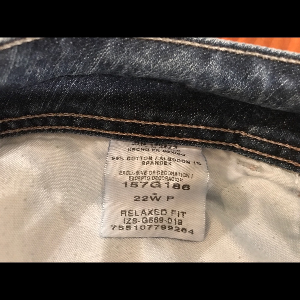 Size 22 women’s jeans petite